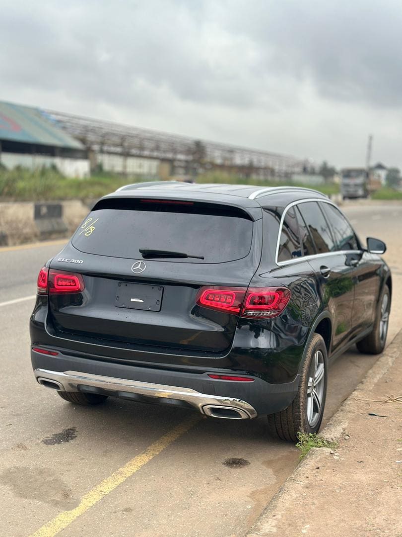 Mercedes-Benz GLC 300 2020