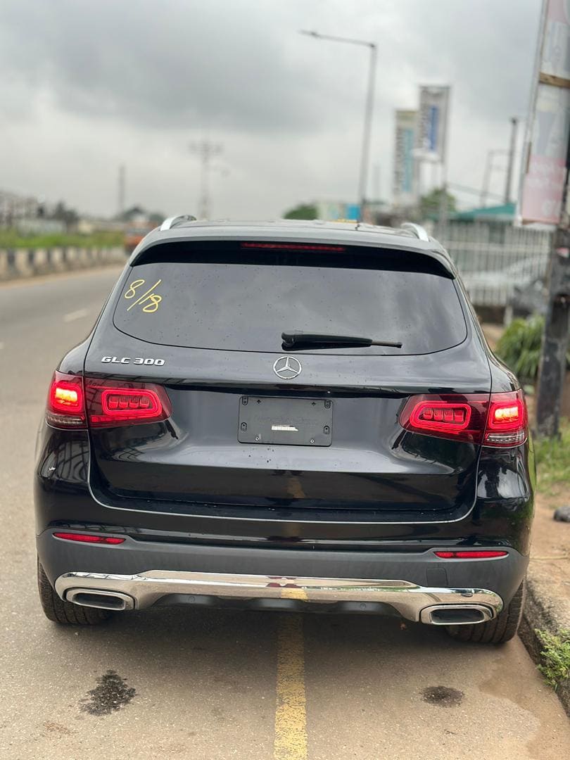 Mercedes-Benz GLC 300 2020