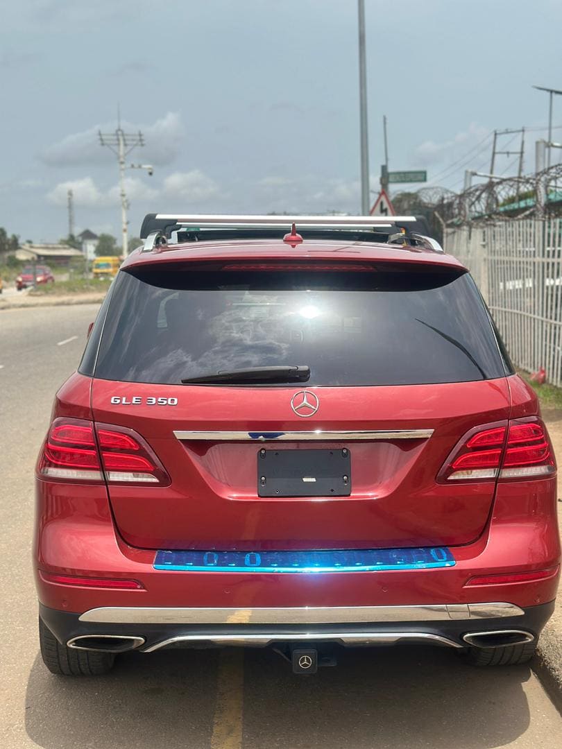 2017  Benz GLE350 4matic