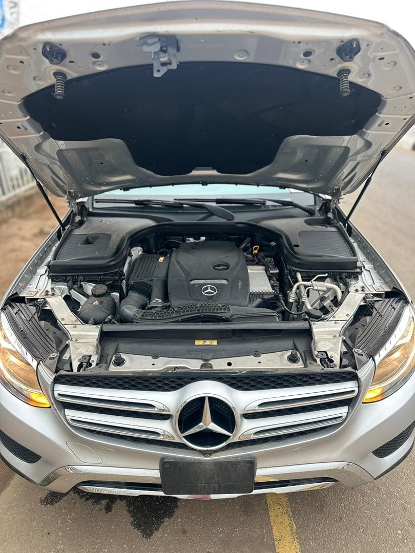 2018 Mercedes Benz GLC300