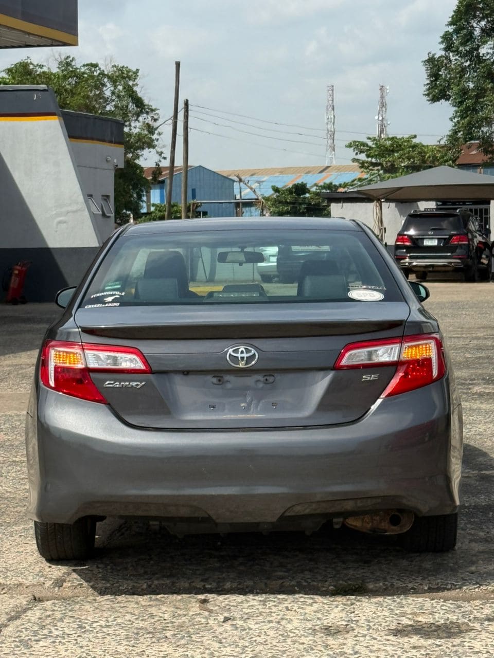 2014 Toyota Camry SE
