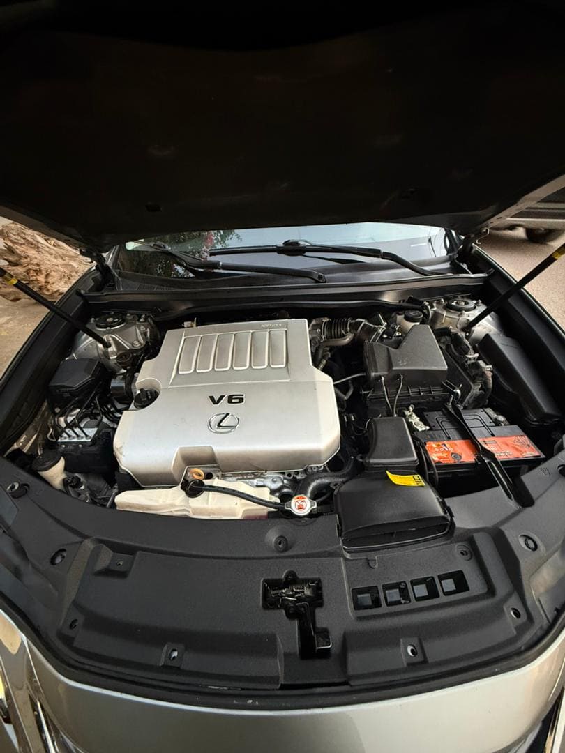 
								2017 Lexus ES350 full									