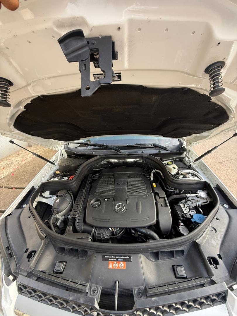 
								2015 Mercedes GLK350 full									