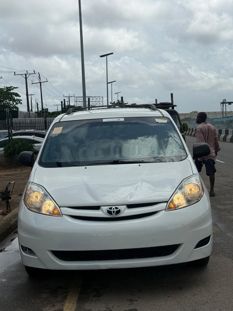 2008 Toyota Sienna LE
