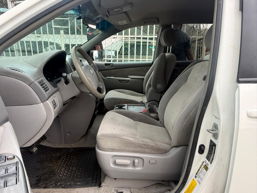 2008 Toyota Sienna LE