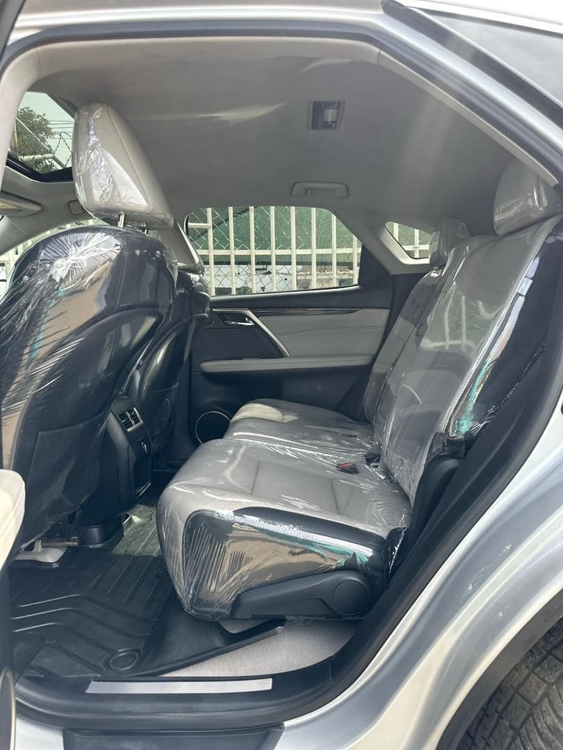
								2019 Lexus Rx350 full									