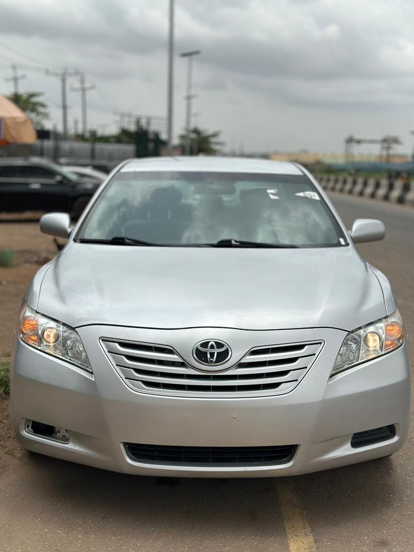 2009 Toyota Camry LE