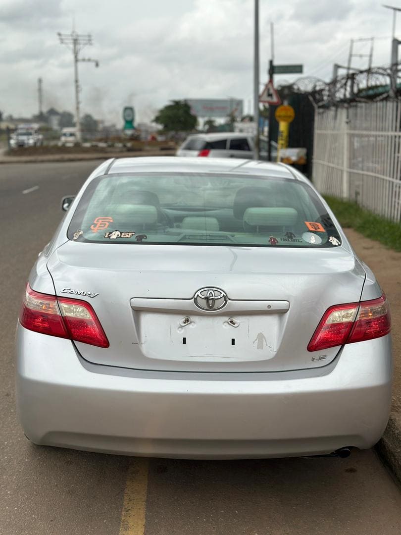 2009 Toyota Camry LE