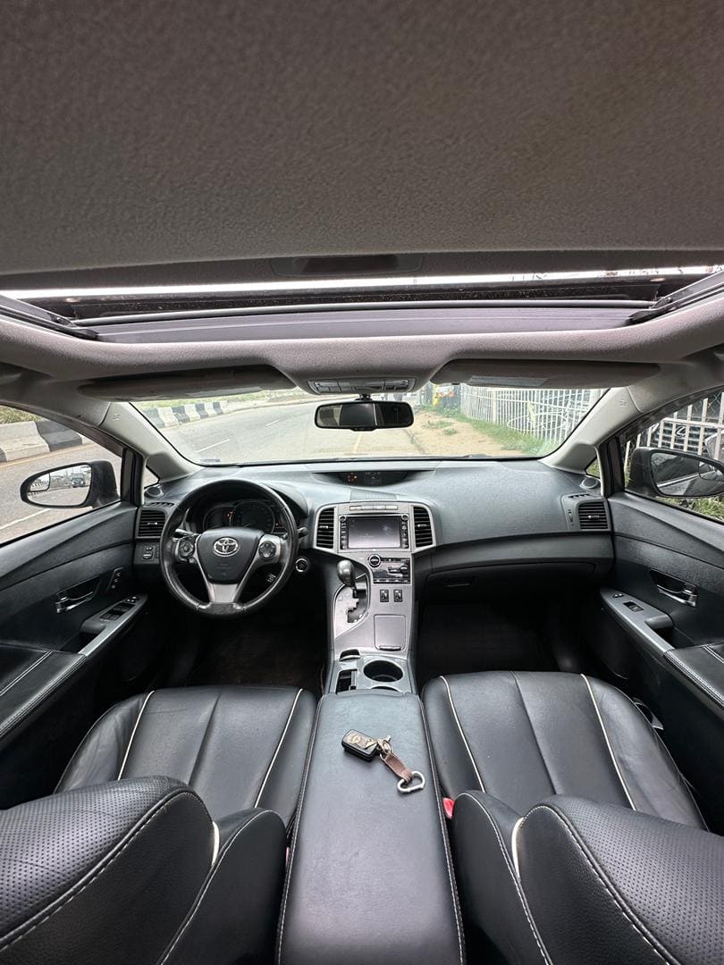 
								2013 Toyota Venza Limited full									