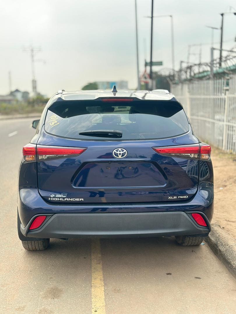 2021 Toyota Highlander XLE