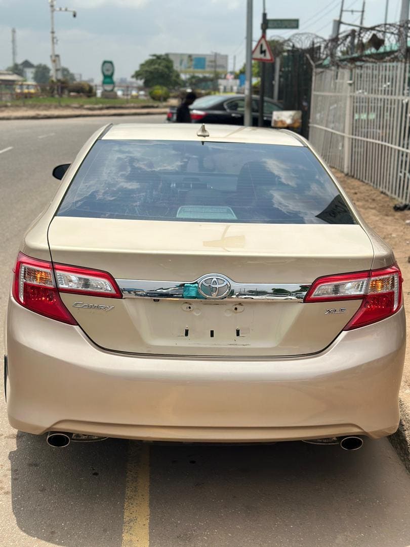 2012 Toyota Camry XLE