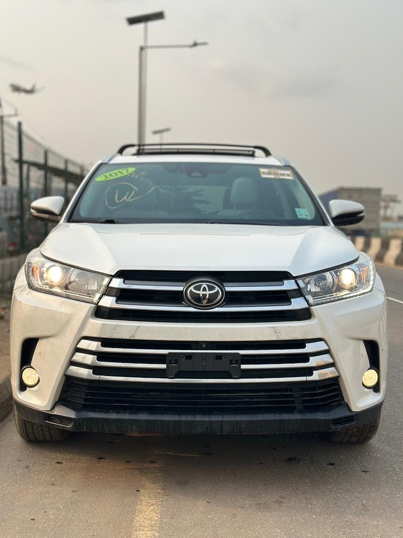 2017 Toyota Highlander Limited