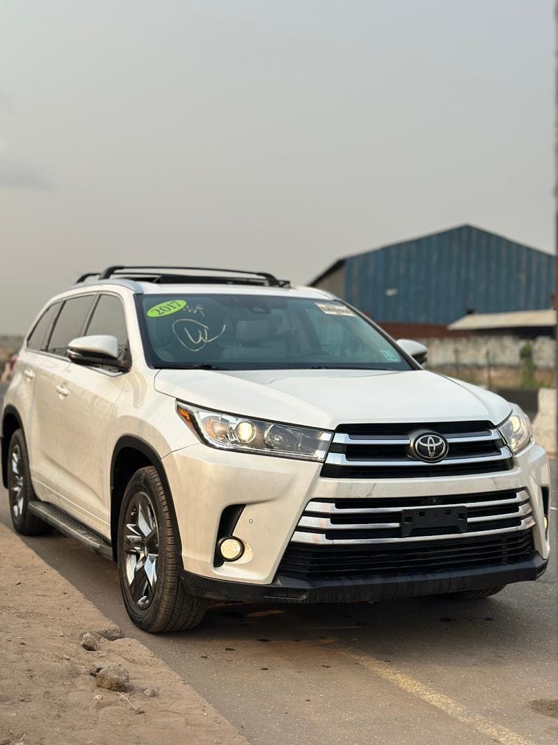2017 Toyota Highlander Limited