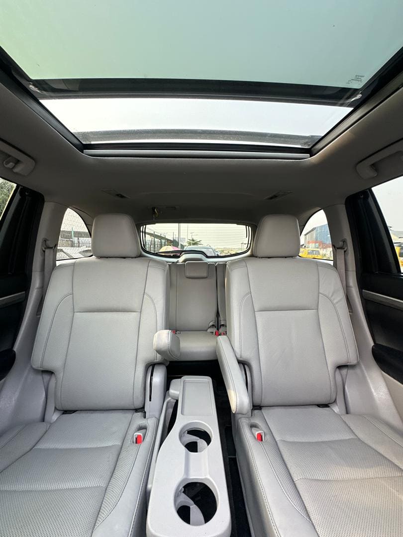 
								2017 Toyota Highlander Limited full									
