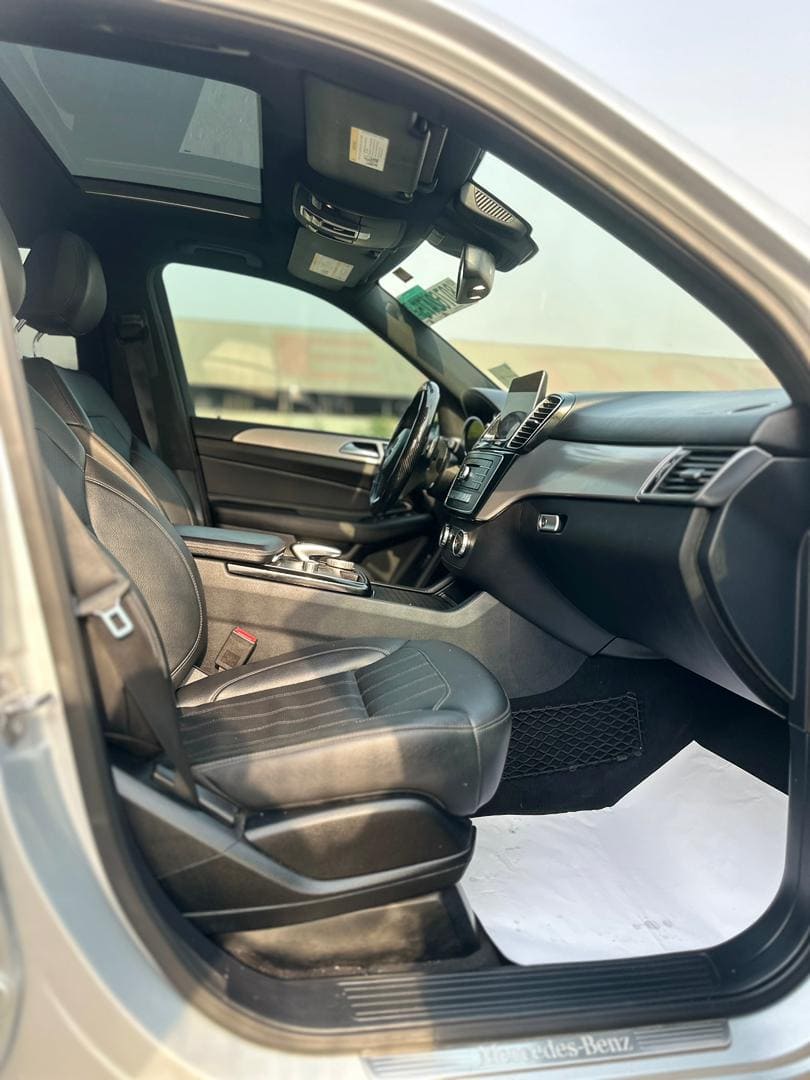 
								2018 Mercedes GLE350 full									