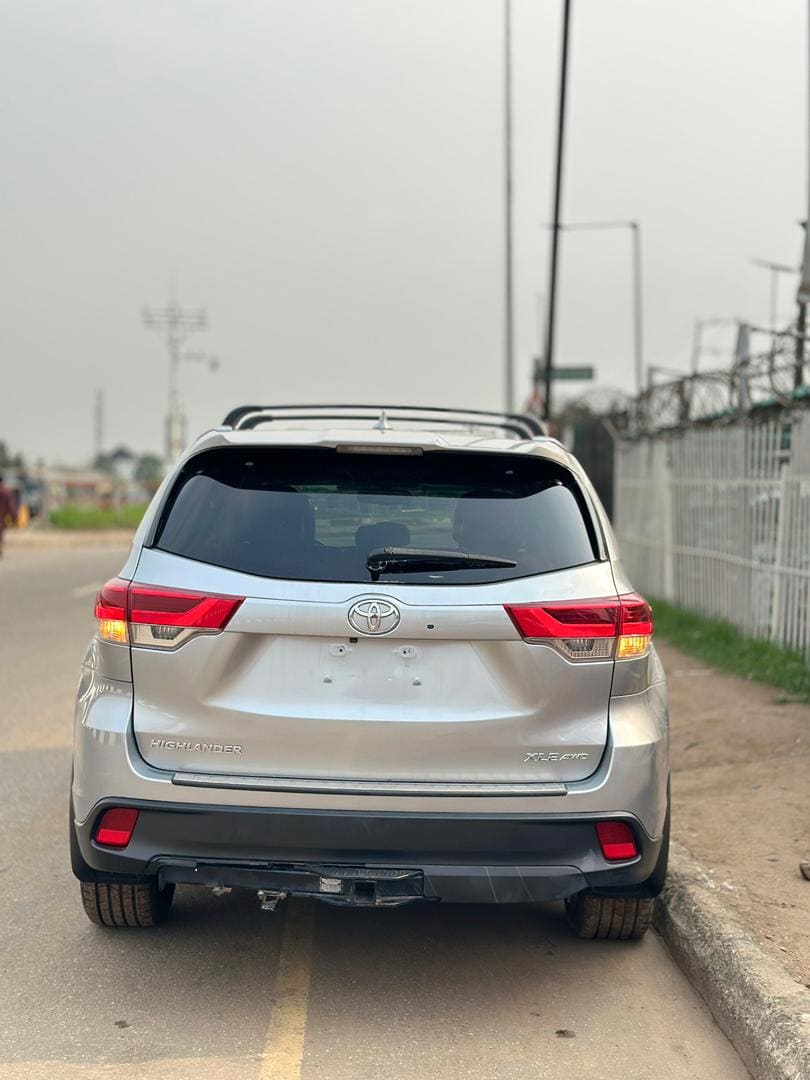 2016 Highlander XLE 4WD