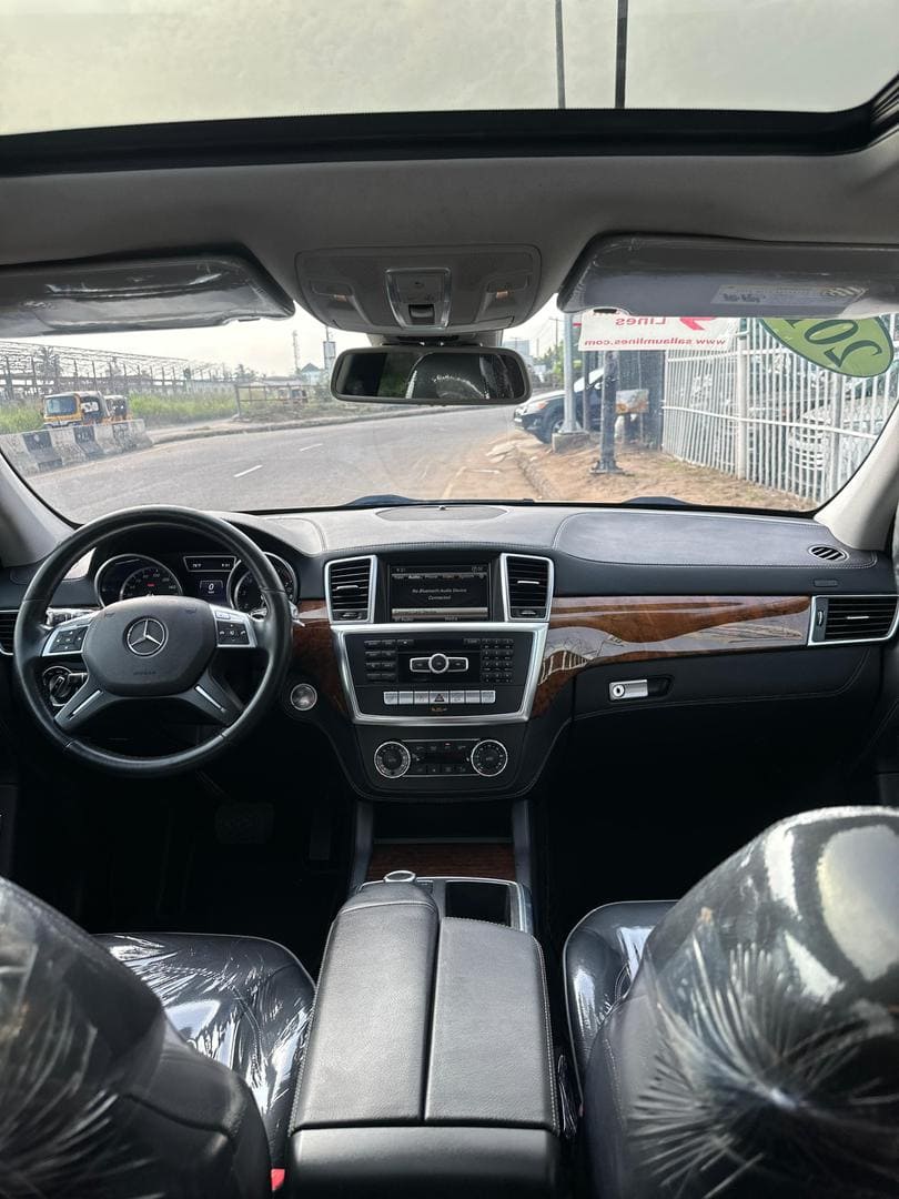 2014 Benz Ml550 4matic