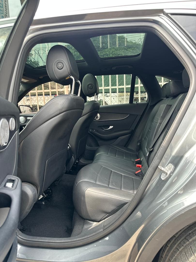 2020 Mercedes Benz GLC300 4matic