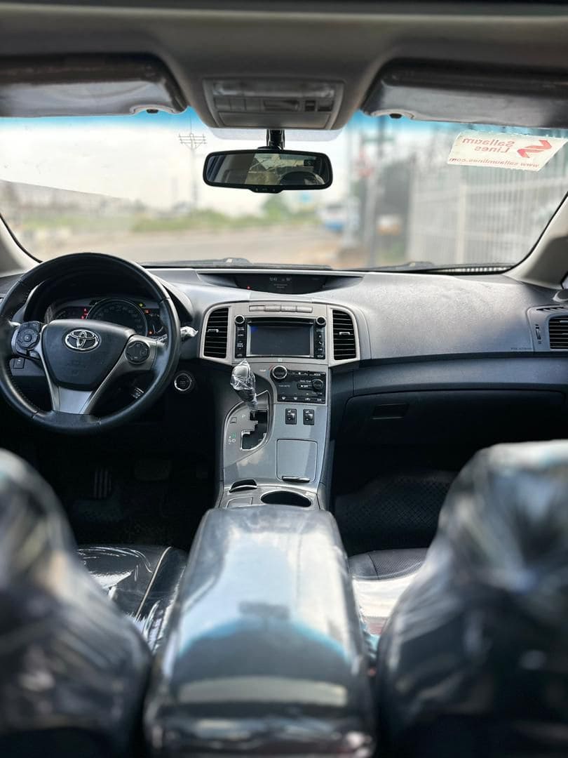 
								2013 Toyota Venza XLE full									