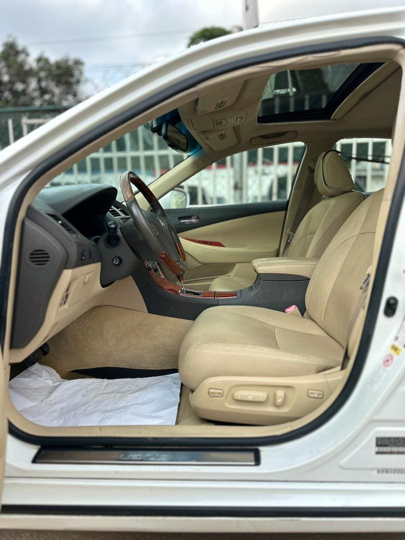 
								2007 Lexus Es350 us full									