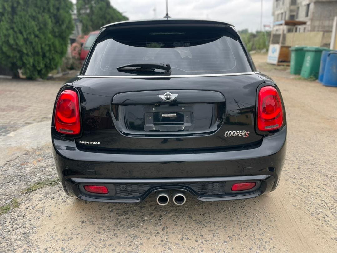 2017 MINI COOPER S HARDTOP