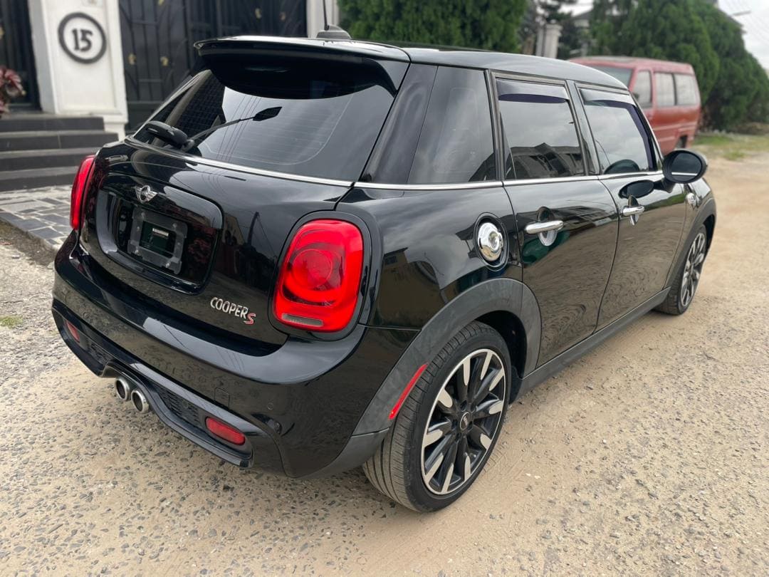 2017 MINI COOPER S HARDTOP