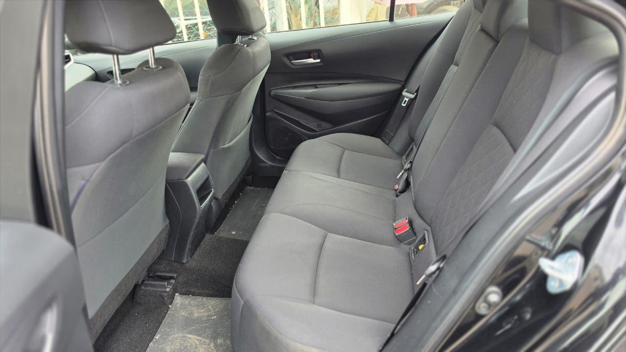 
								2020 Toyota Corolla LE US full									