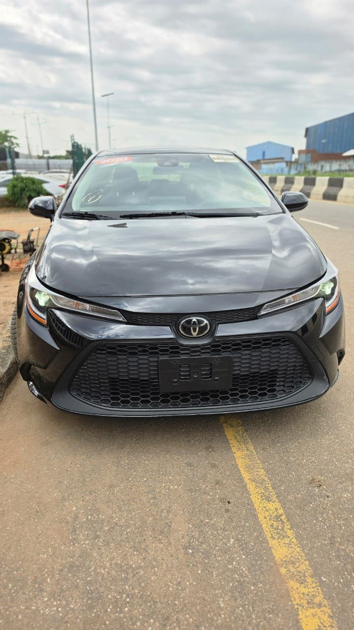 2020 Toyota Corolla LE US