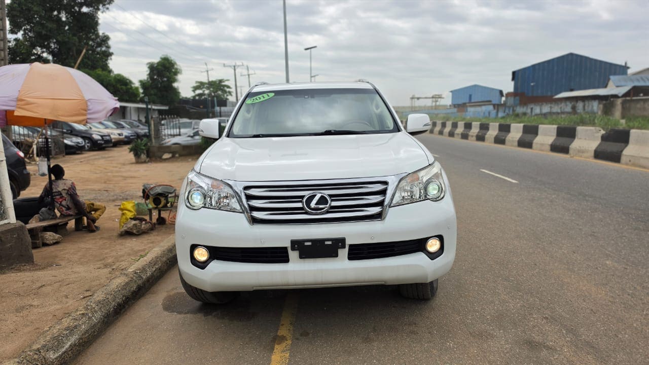 2011 Lexus GX460 White