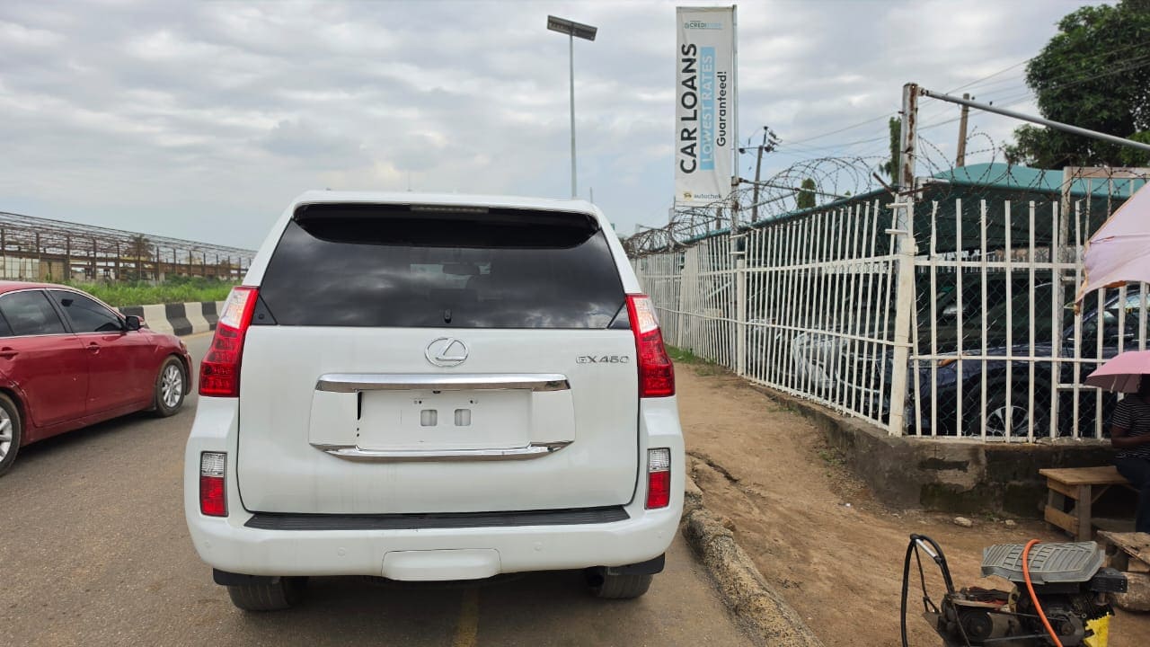 2011 Lexus GX460 White