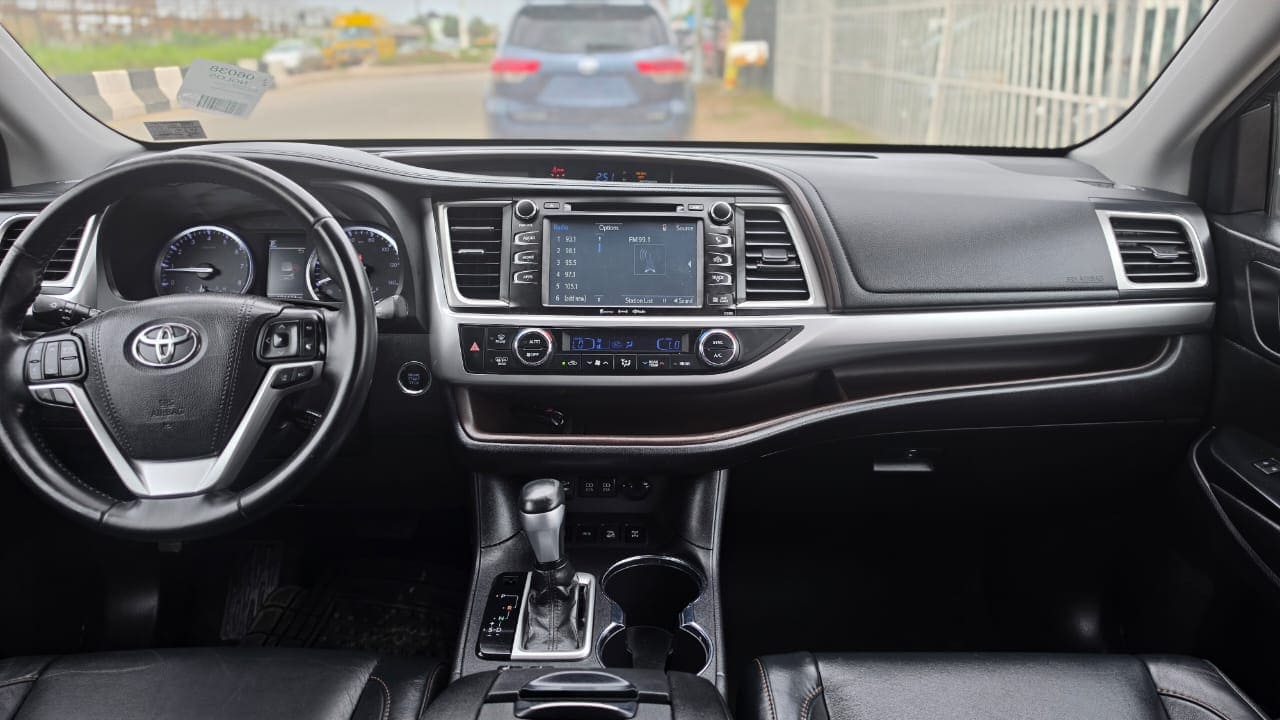 2018 Toyota Highlander XLE AWD US