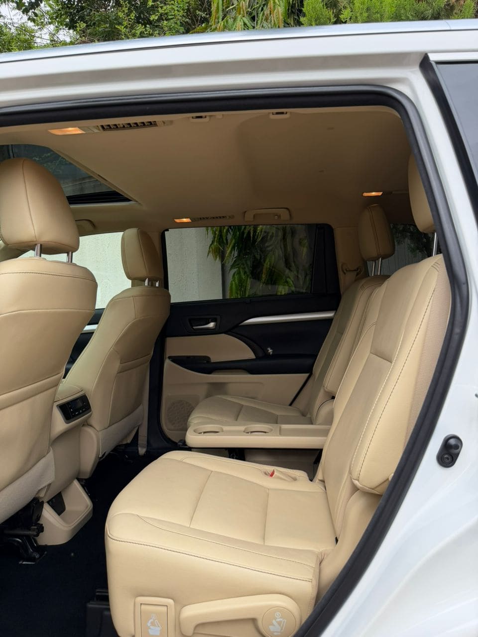 
								2017 Toyota Highlander XLE US full									