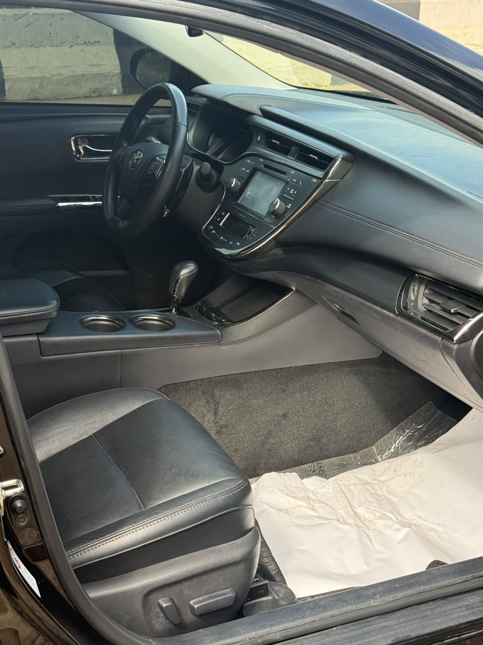 
								2017 Toyota Avalon Touring Edition full									