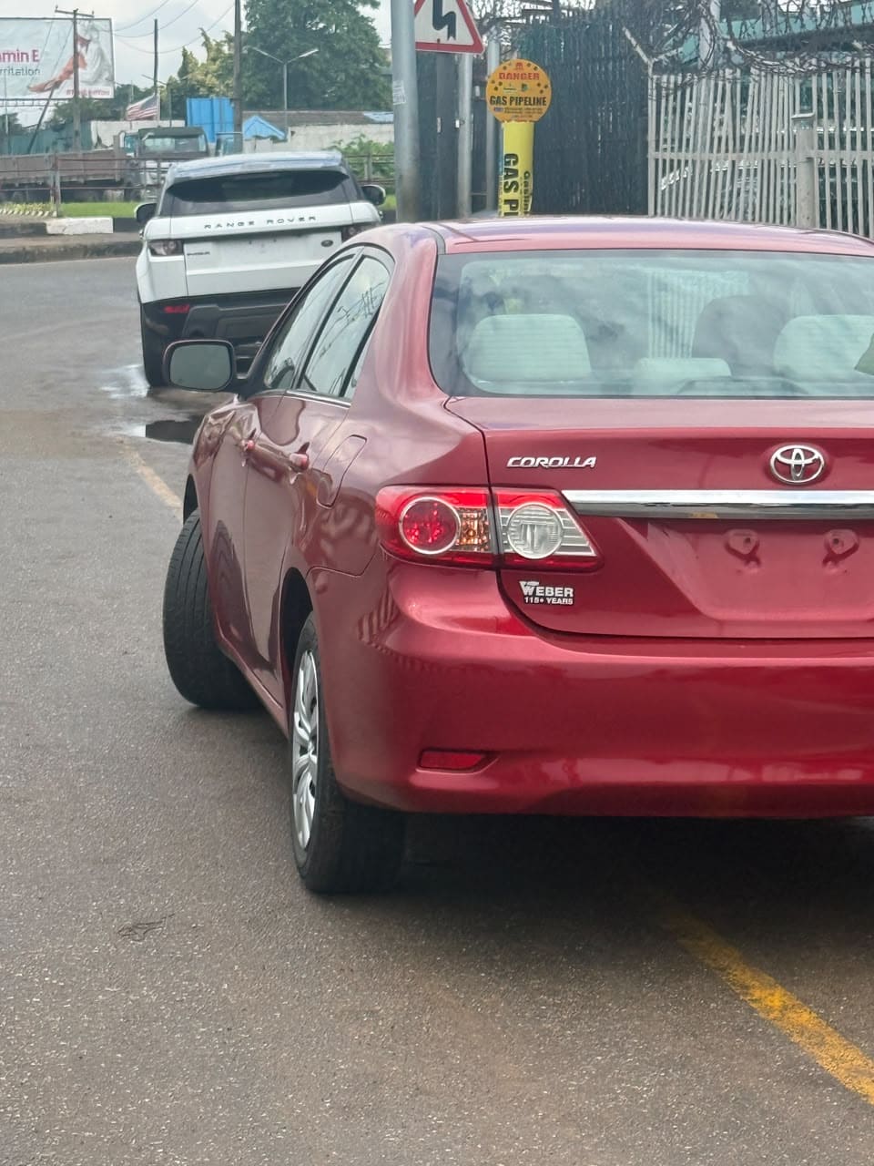 
								2013 Toyota Corolla LE full									