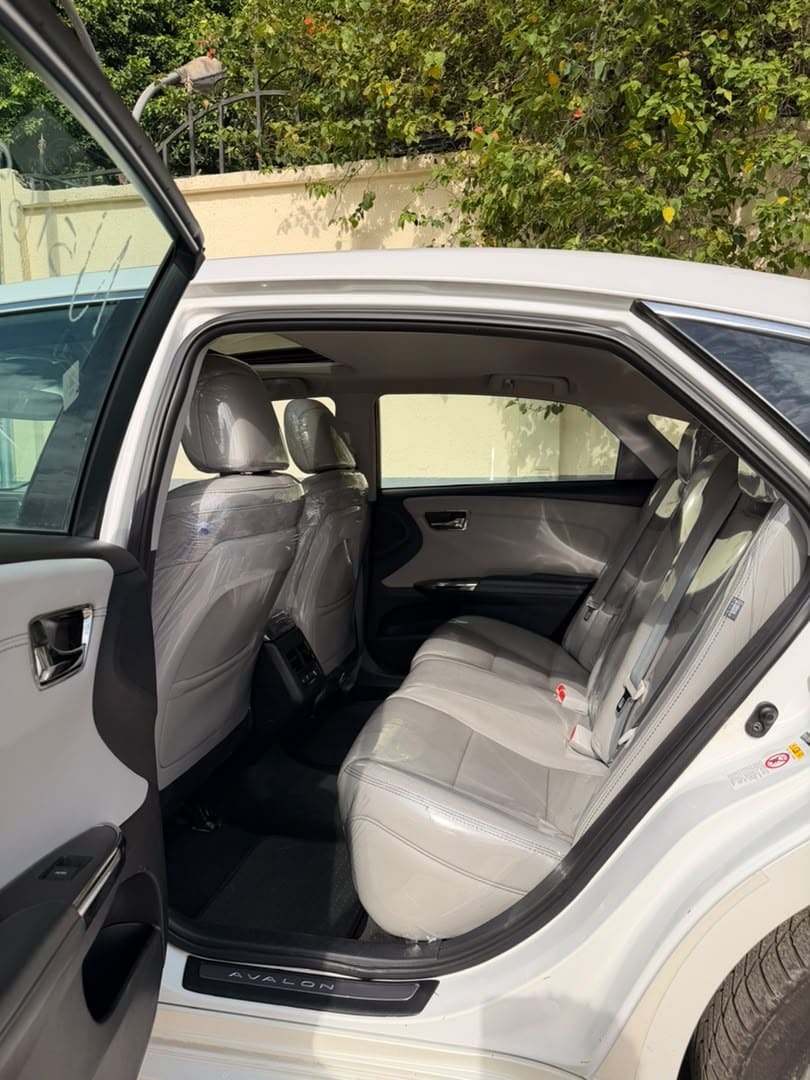 2016 Toyota Avalon Limited US