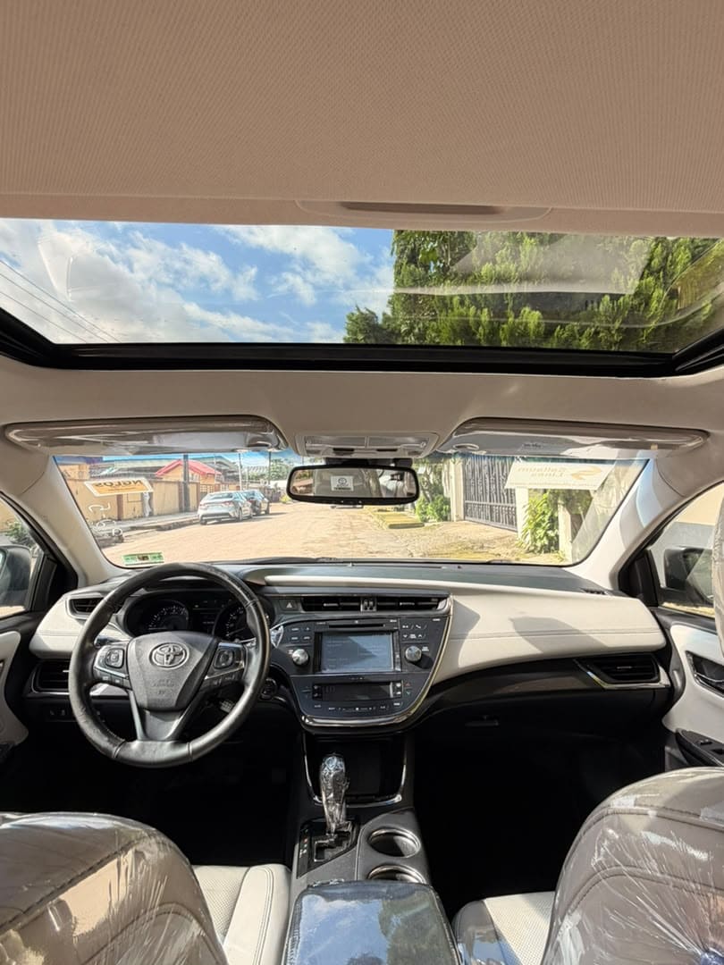 2016 Toyota Avalon Limited US