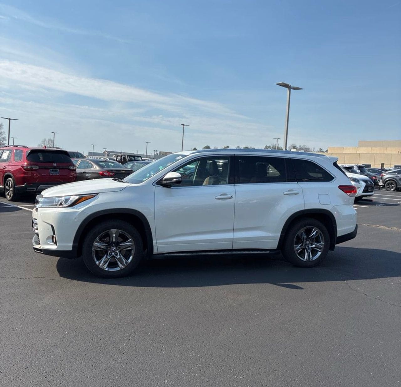 
								2018 Toyota Highlander Limited 4WD full									