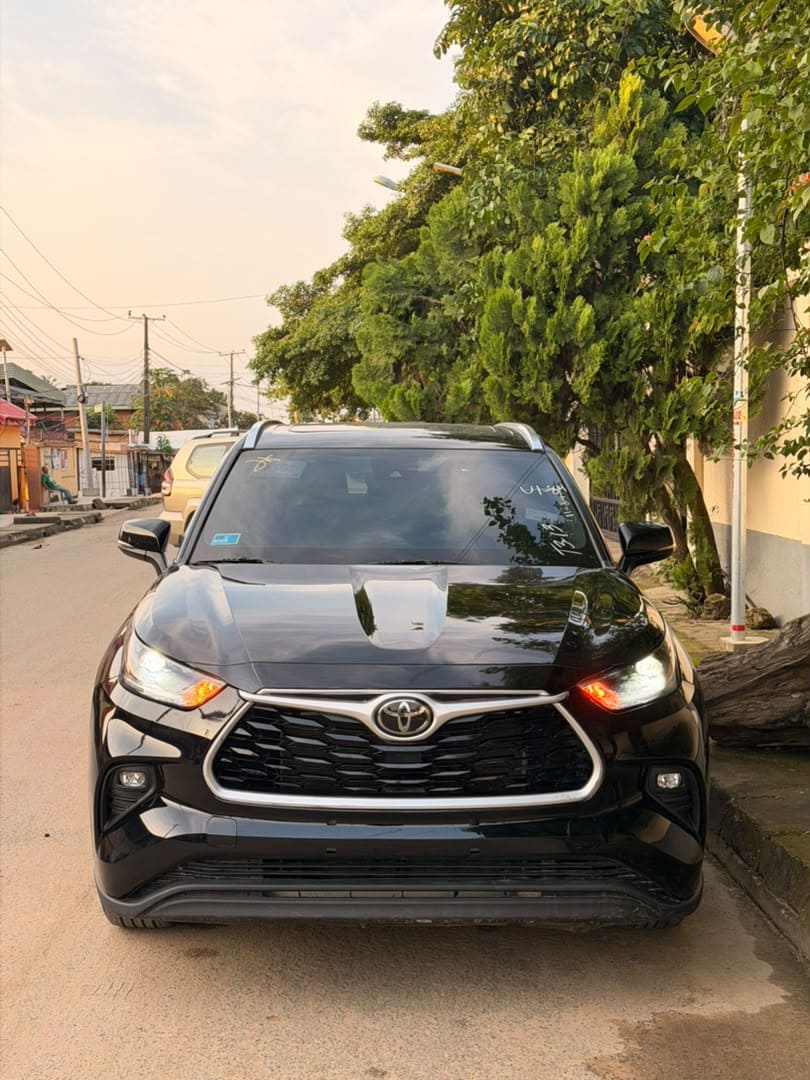 Foreign Used US 2021 Toyota Highlander XLE