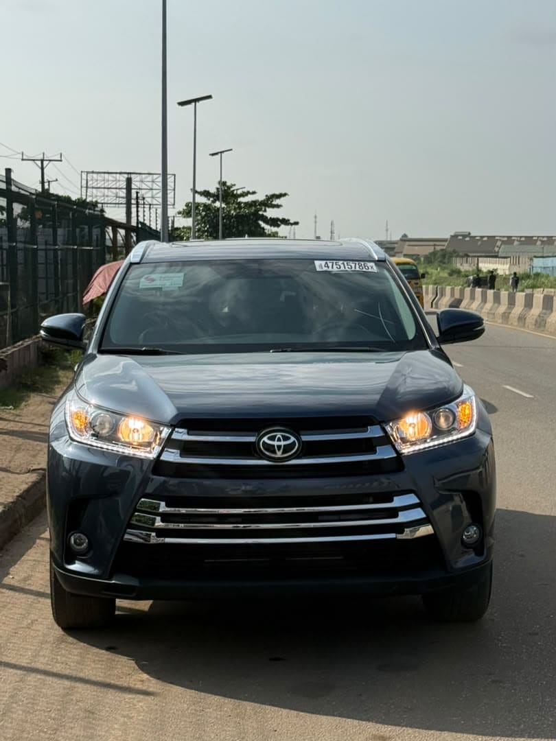 Foreign Used US 2016 Toyota Highlander XLE AWD