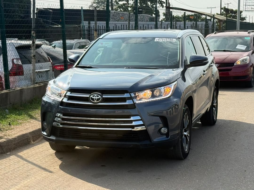 Foreign Used US 2016 Toyota Highlander XLE AWD