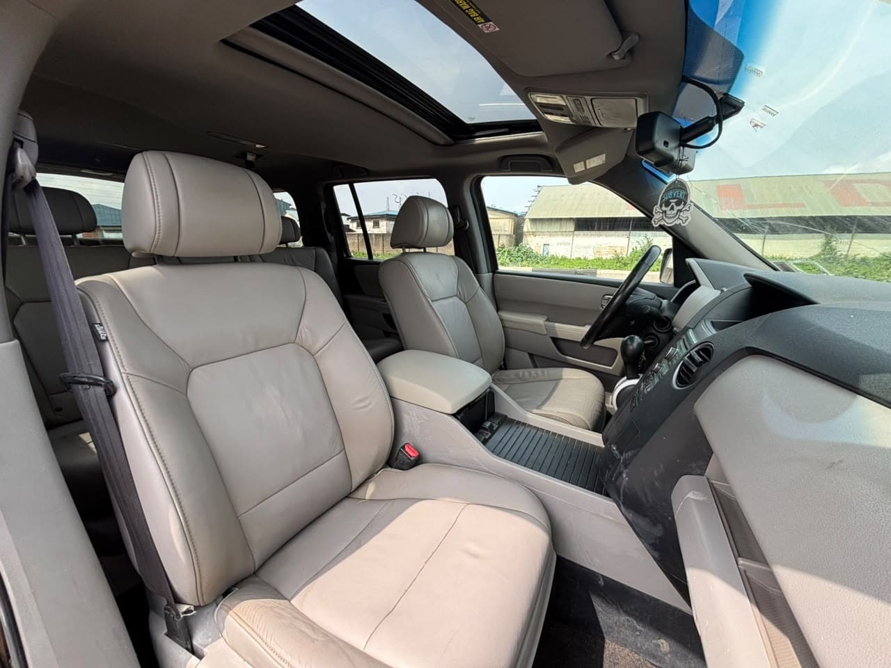 
								Foreign Used // Tokunbo US full									