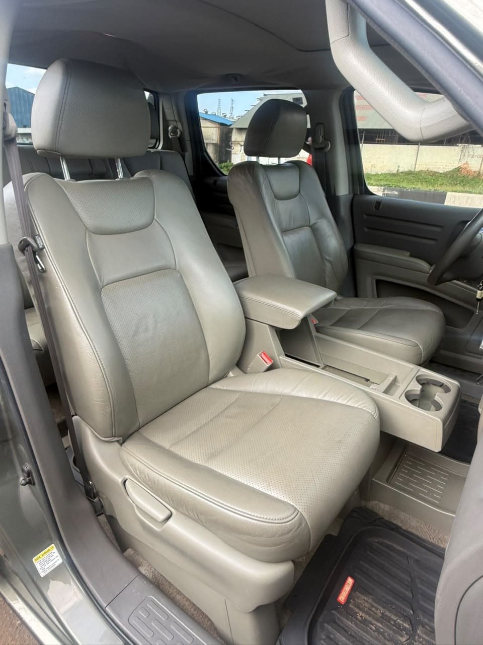 
								2007 Honda Ridgeline AWD full									