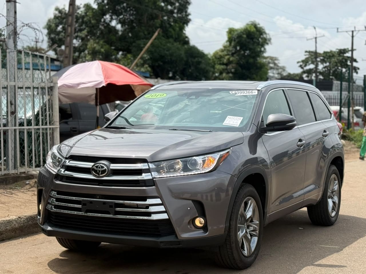 
								2019 Toyota Highlander Limited 4WD full									