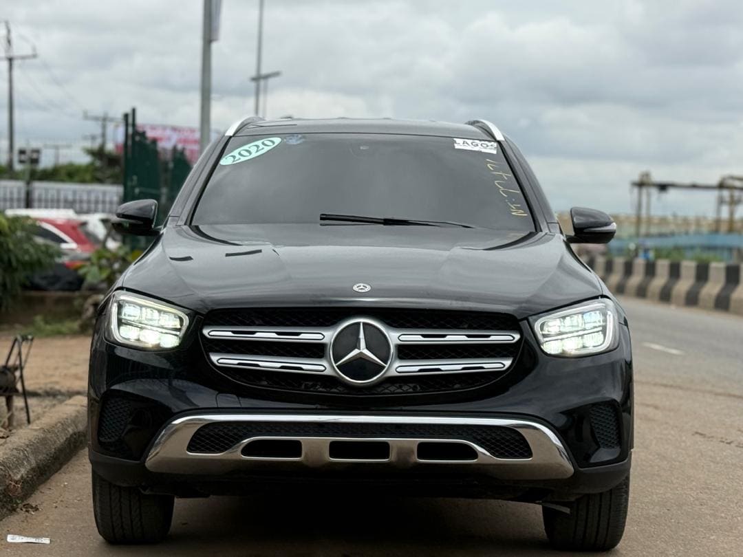 2020 Mercedes Benz GLC300