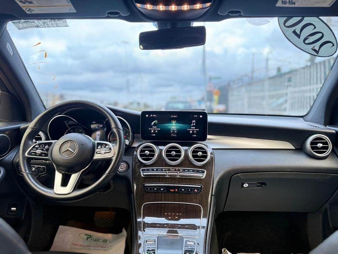 2020 Mercedes Benz GLC300