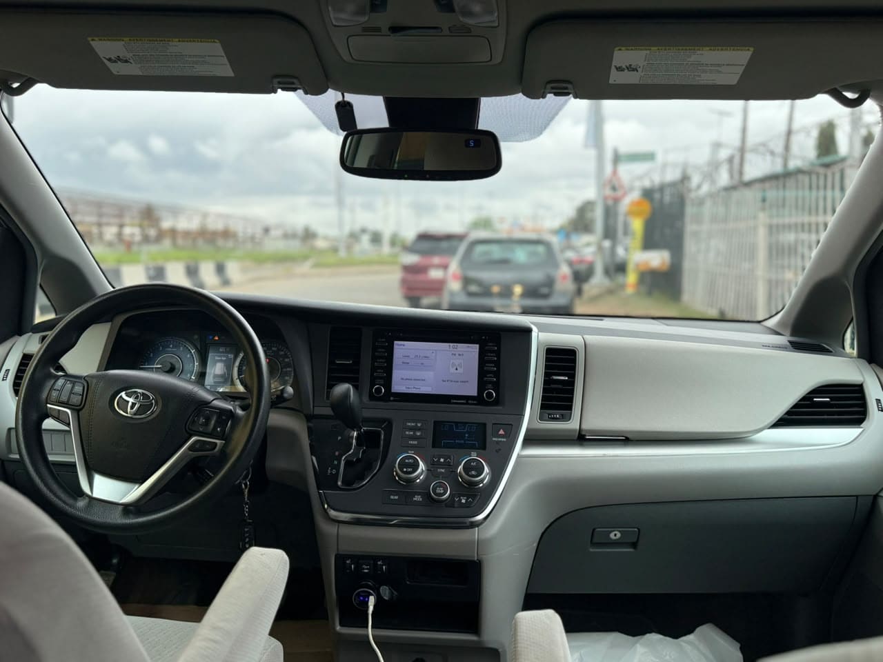 2018 Toyota Sienna LE