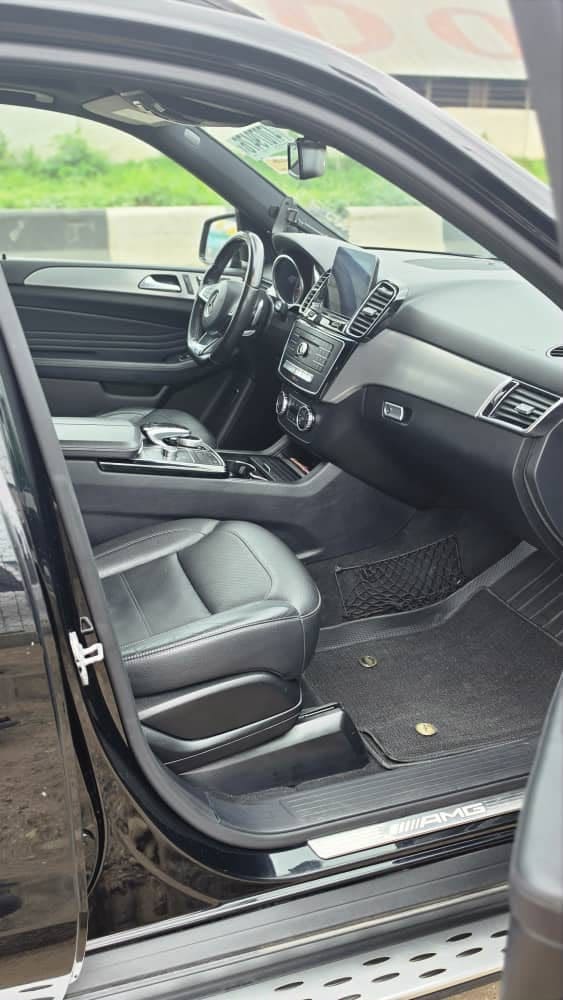2018 Mercedes GLE43 AMG