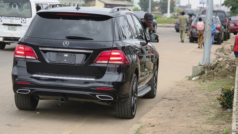 
								2018 Mercedes GLE43 AMG full									