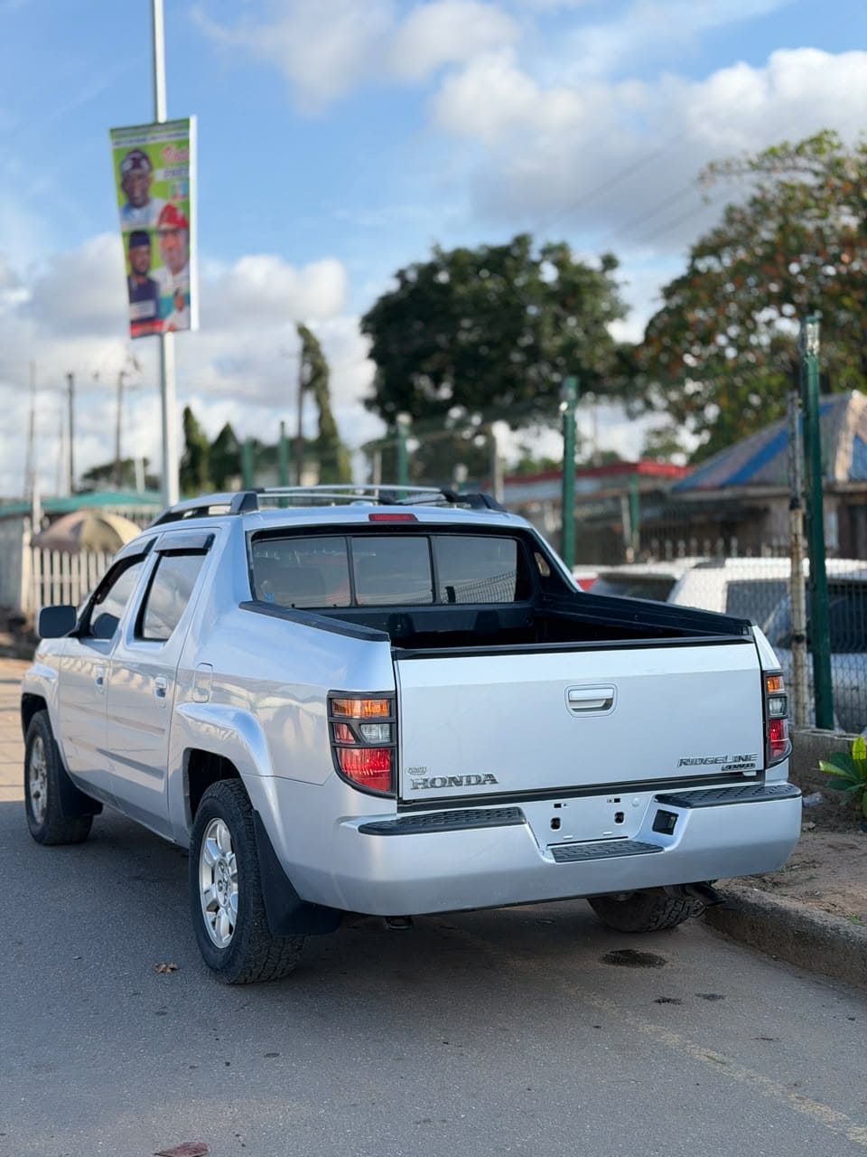 
								2007 Honda Ridgeline AWD full									