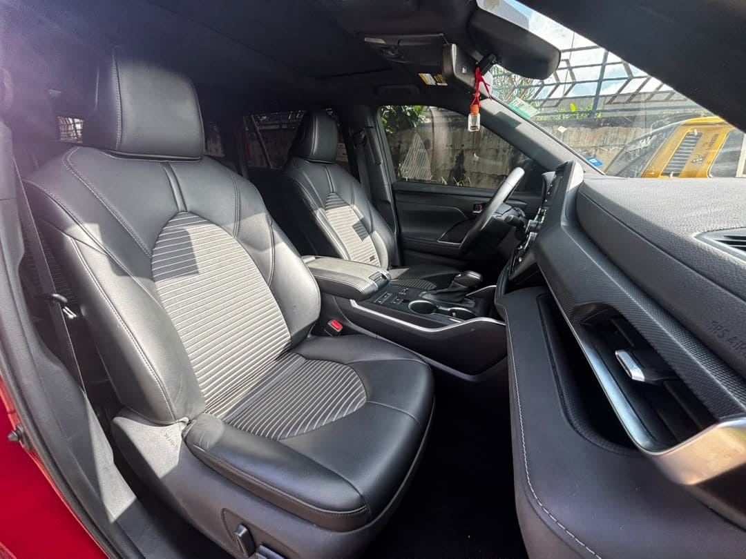 
								2021 Toyota Highlander XSE full									